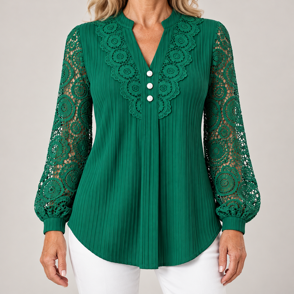Nadia | Geplooide blouse met kanten mouwen