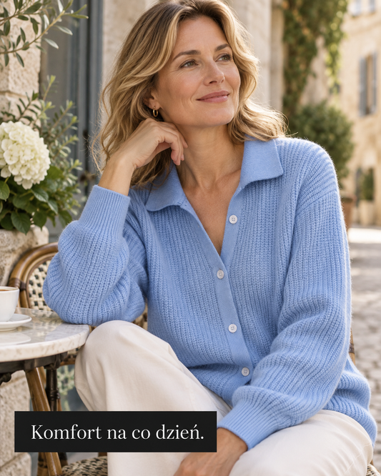 Liverno Lorelai | Elegant, feminin tröja med V-ringning och knappar