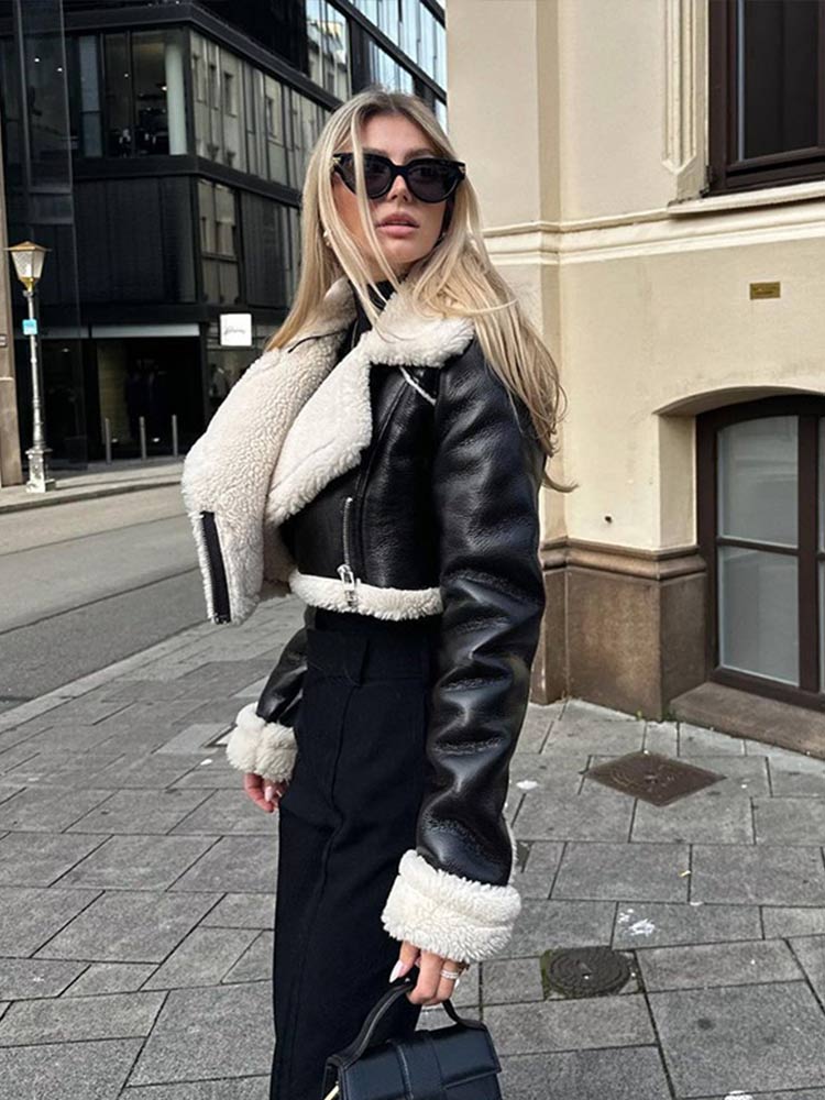 Liverno Carlotta | Elegant jacka i skinnlook för dam